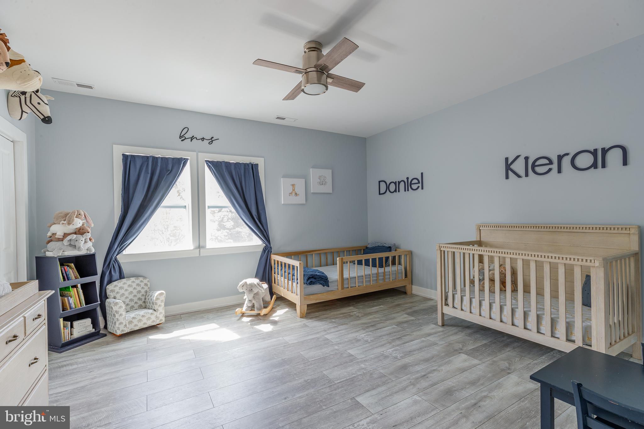 830 East Cathedral Road Philadelphia, PA 19128 - Photo 9 of 19