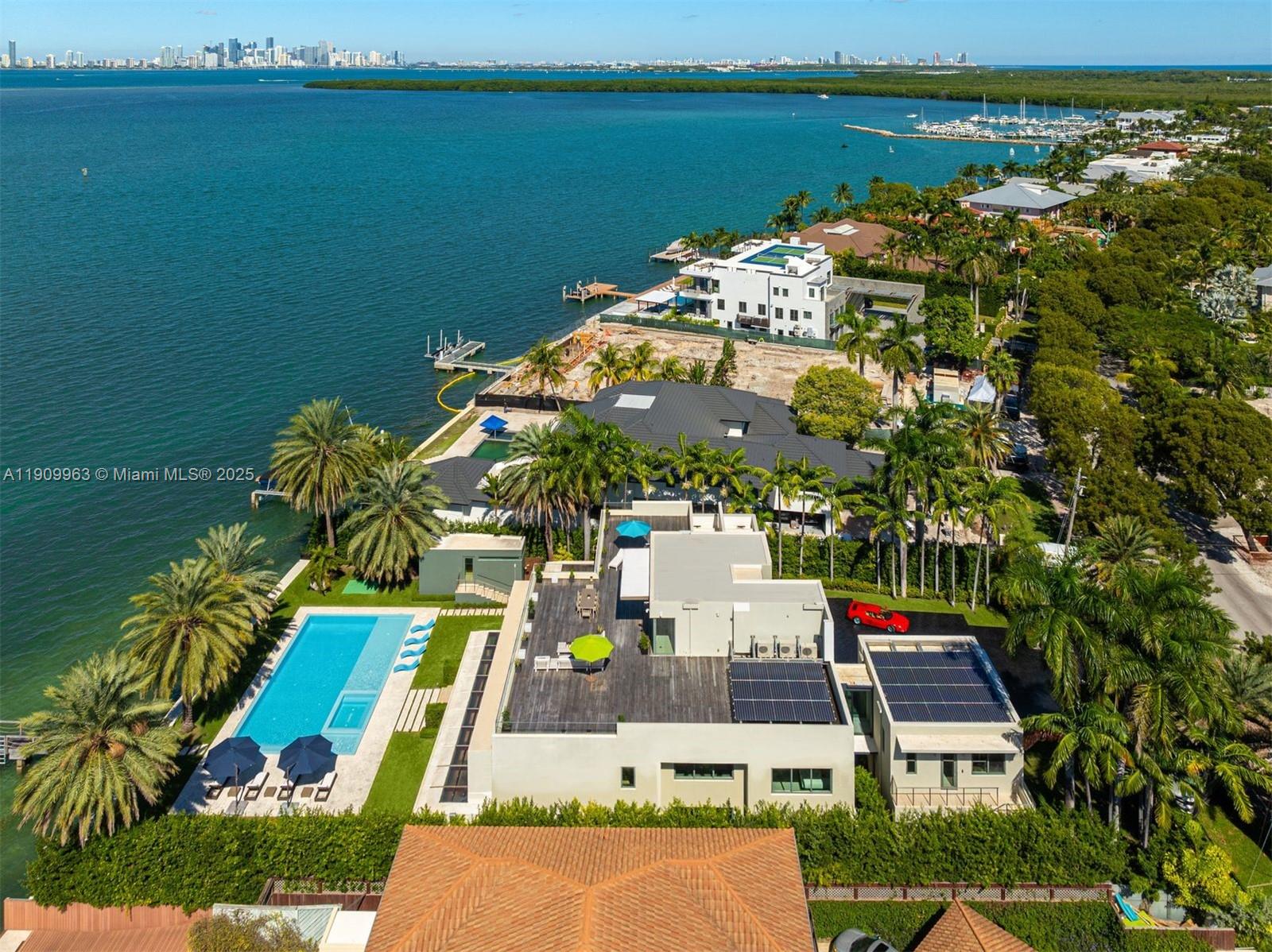 360 Harbor Drive Key Biscayne, FL 33149 - Photo 22 of 86