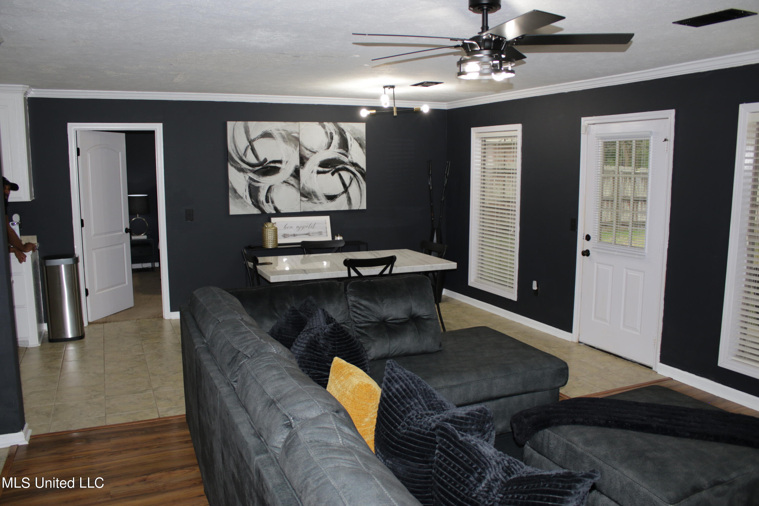 111 Stapleton Drive Canton, MS 39046 - Photo 18 of 52 1I9A5808