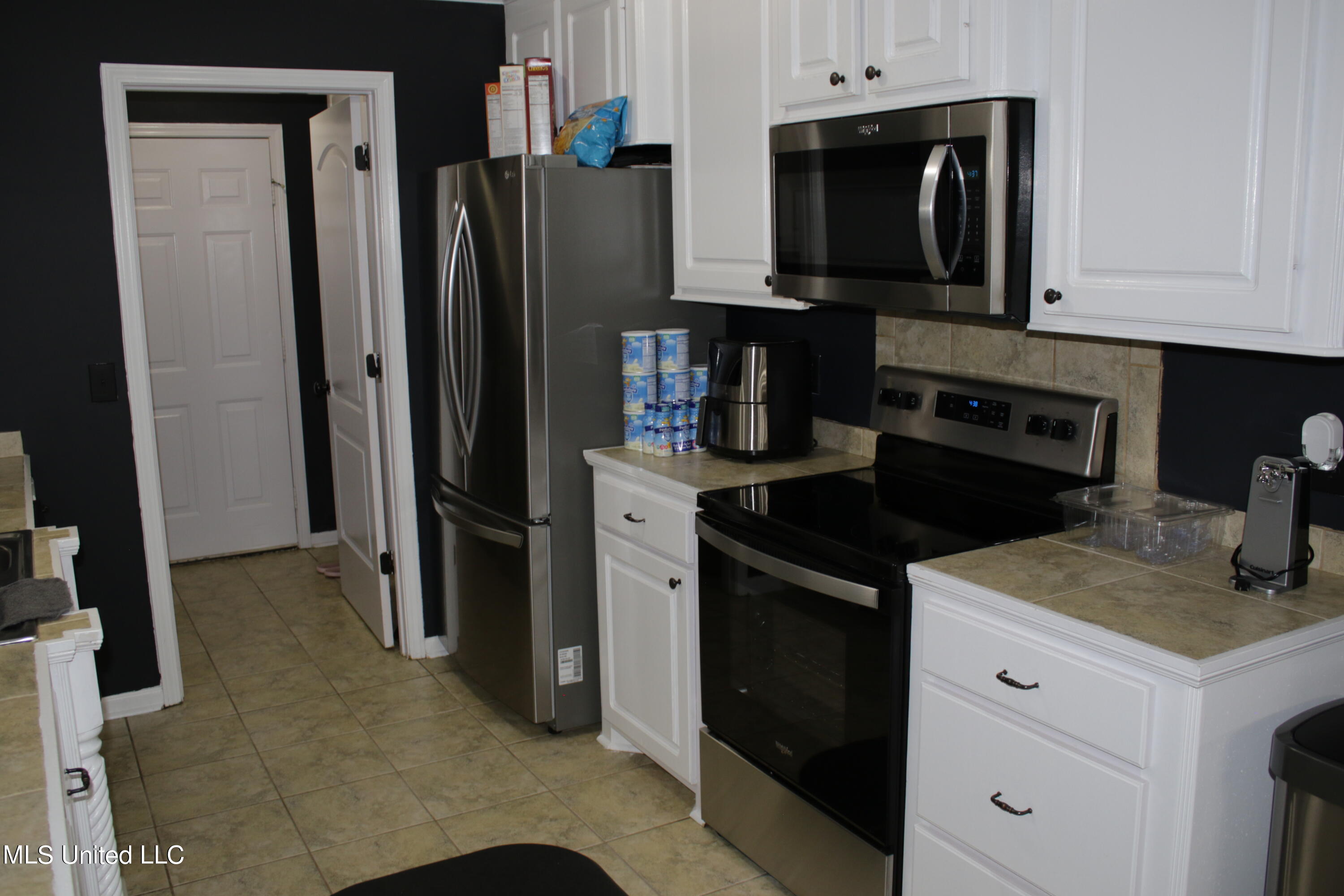 111 Stapleton Drive Canton, MS 39046 - Photo 48 of 52 1I9A5853