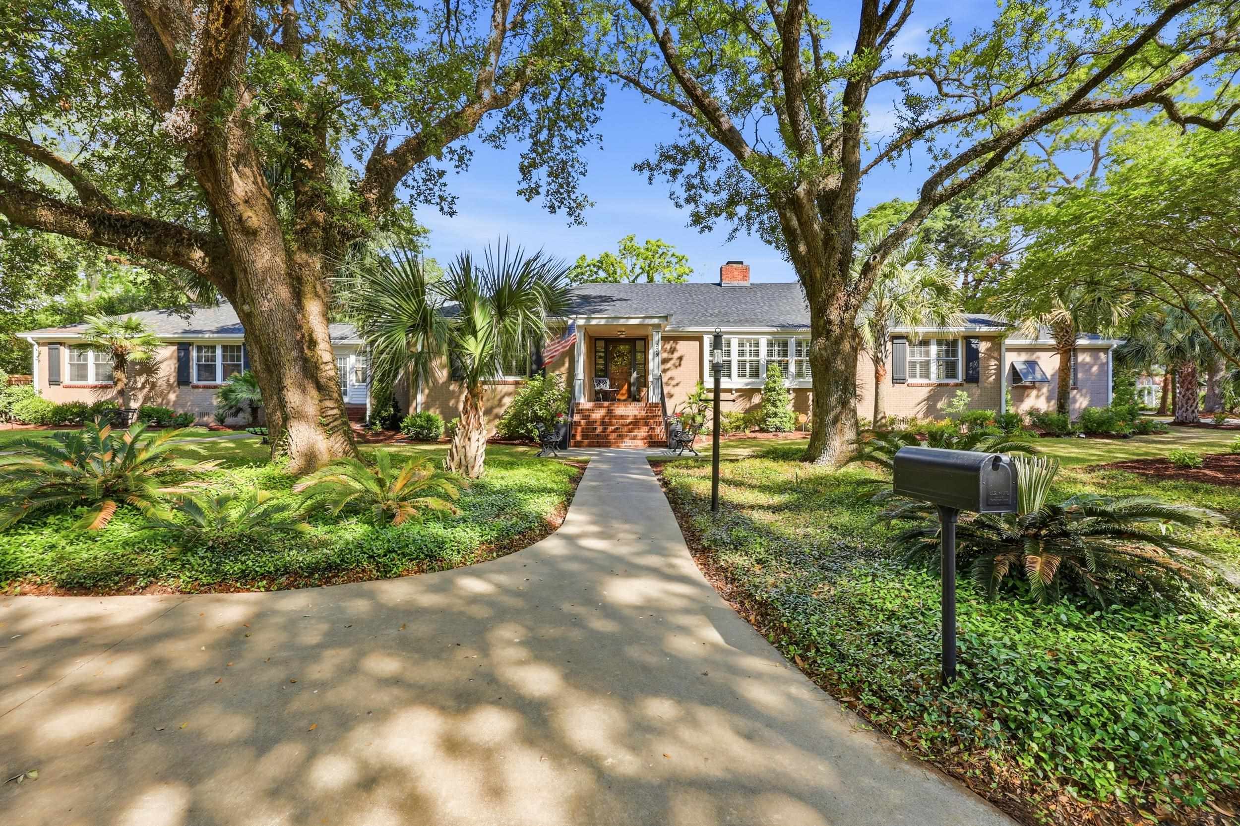 229 East Bay Street Georgetown, SC 29440 - Photo 2 of 45