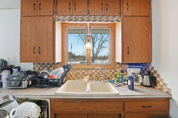 $200,000 | 304 2nd Street Southeast, Hinckley, MN 55037