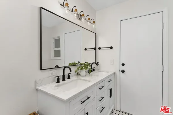 $683,000 | 6995 Bonita Drive, Highland, CA 92346