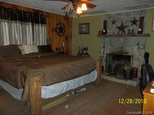 356 Beaver Creek Road Marion, NC 28752 - Photo 4 of 15 Gallery Image 4