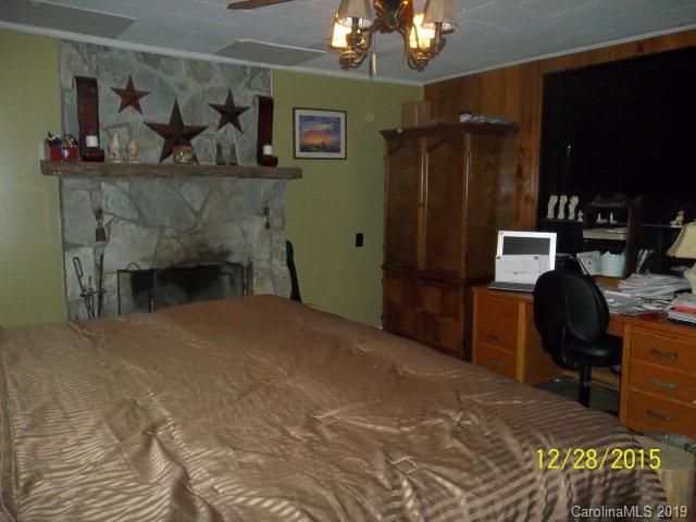 356 Beaver Creek Road Marion, NC 28752 - Photo 5 of 15 Gallery Image 5