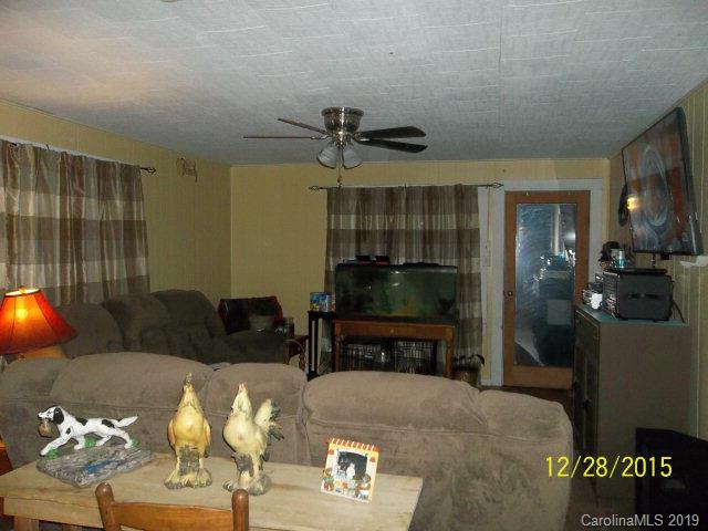 356 Beaver Creek Road Marion, NC 28752 - Photo 8 of 15 Gallery Image 8