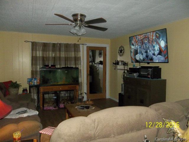 356 Beaver Creek Road Marion, NC 28752 - Photo 9 of 15 Gallery Image 9