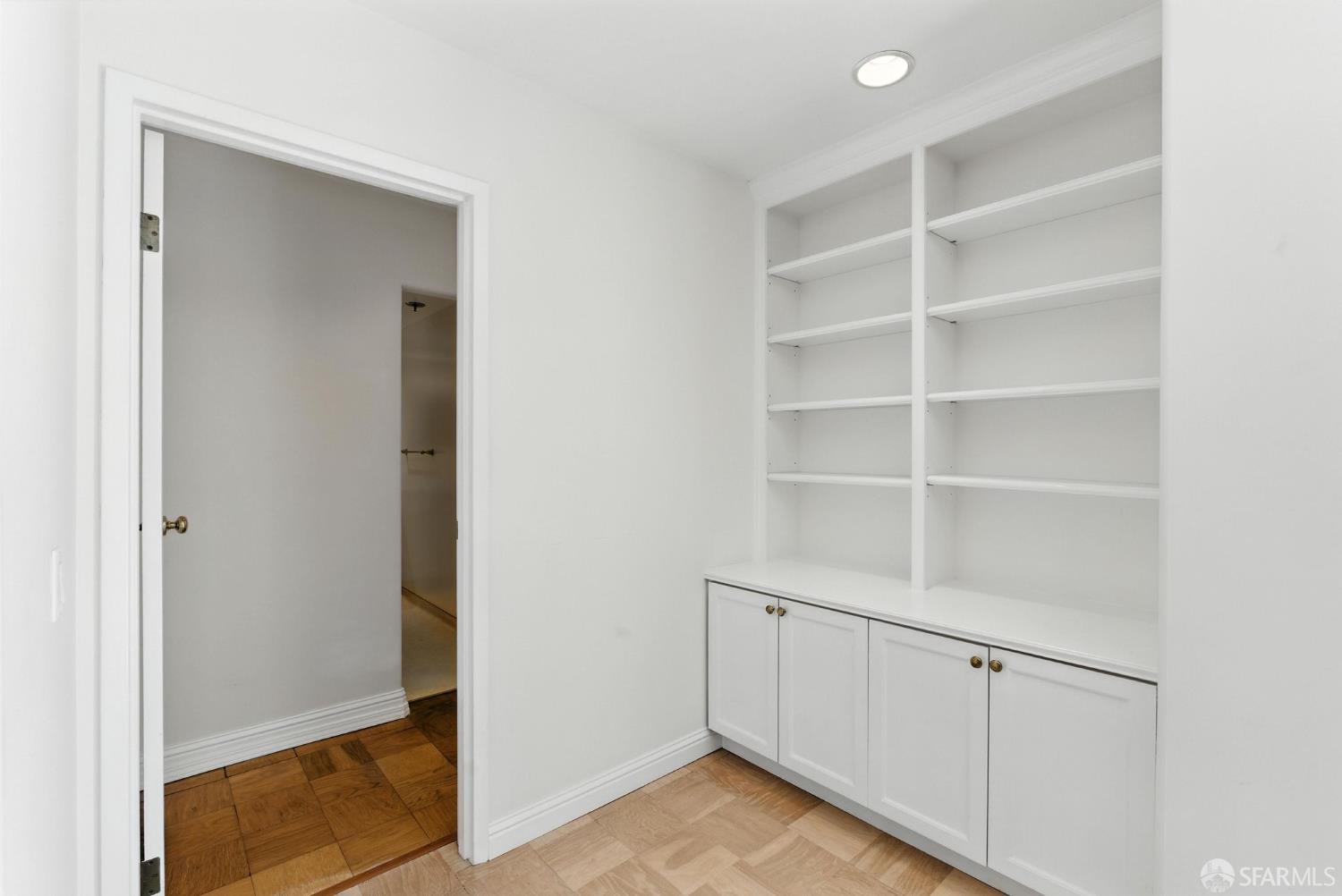 110 Park Road, Unit 604 Burlingame, CA 94010 - Photo 36 of 57