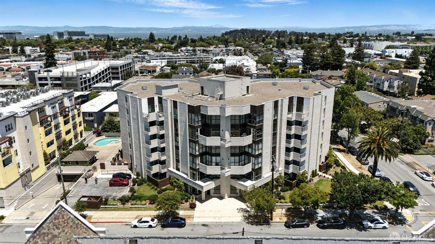 110 Park Road, Unit 604 Burlingame, CA 94010 - Photo 55 of 57