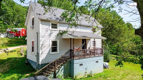 $70,000 | 95 Clippard Street, Enoree, SC 29335