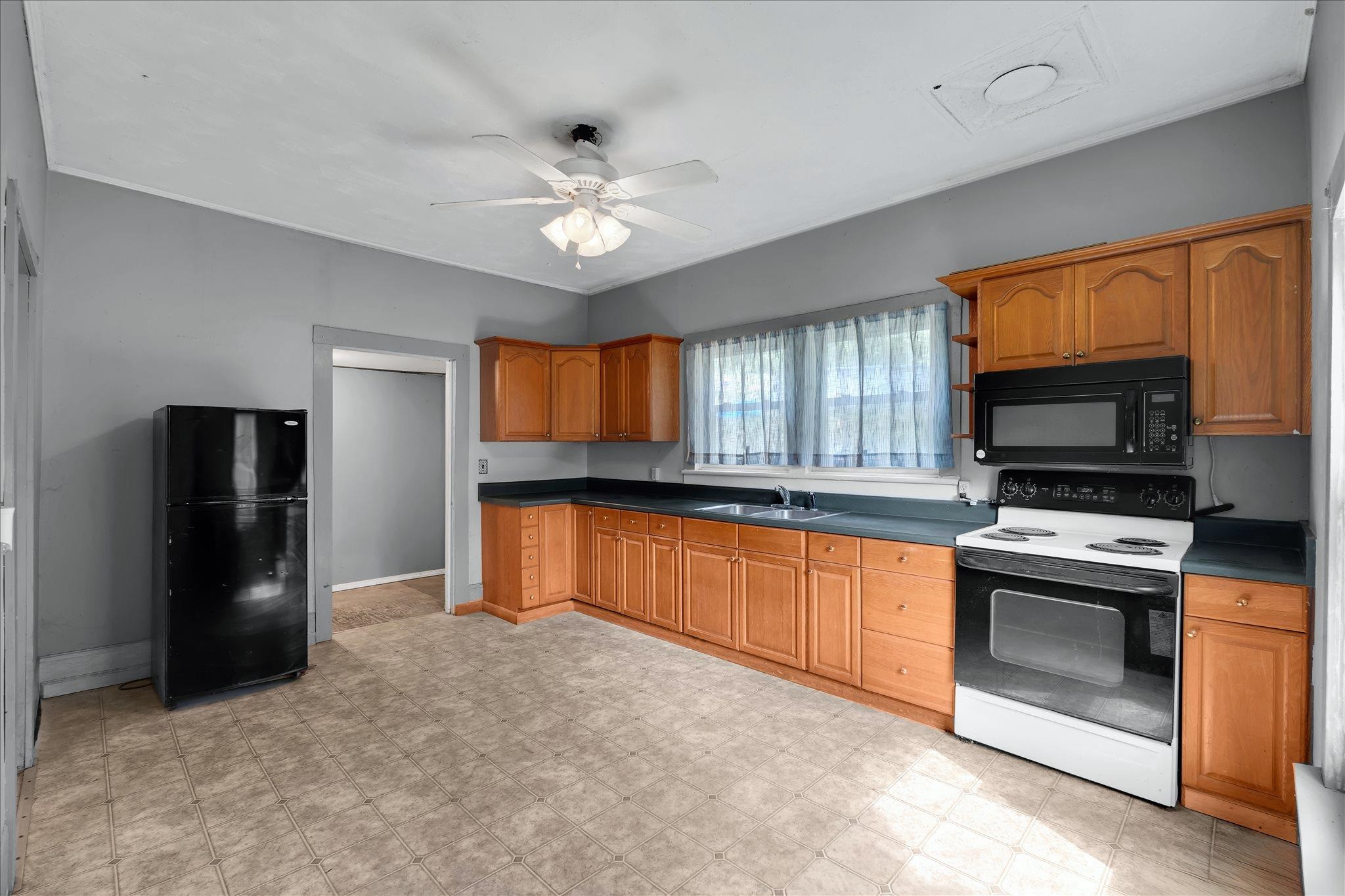 95 Clippard Street Enoree, SC 29335 - Photo 11 of 24