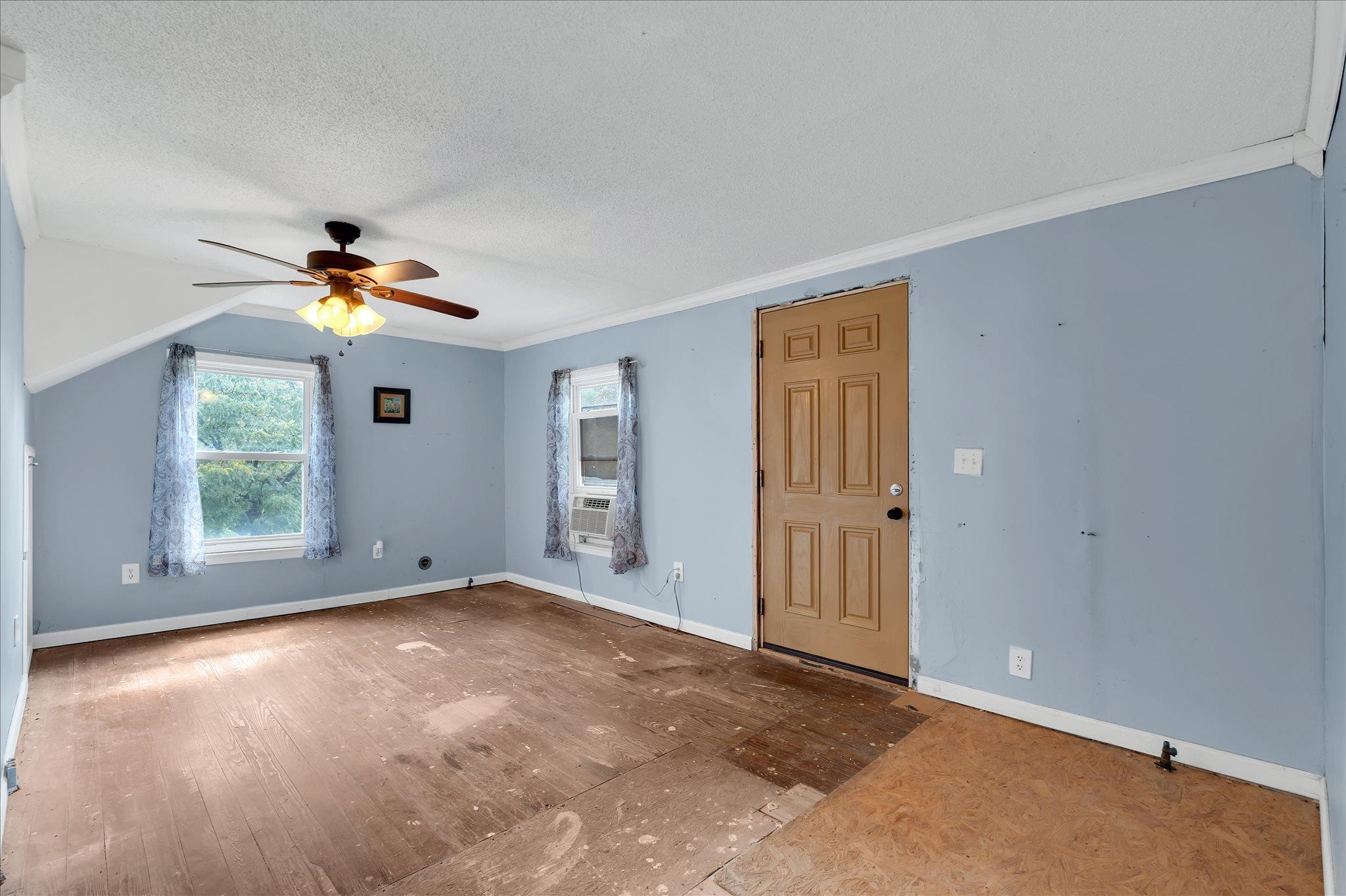 95 Clippard Street Enoree, SC 29335 - Photo 6 of 24