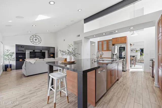 $995,000 | 1669 Dewayne Avenue, Camarillo, CA 93010