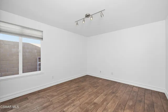 $995,000 | 1669 Dewayne Avenue, Camarillo, CA 93010