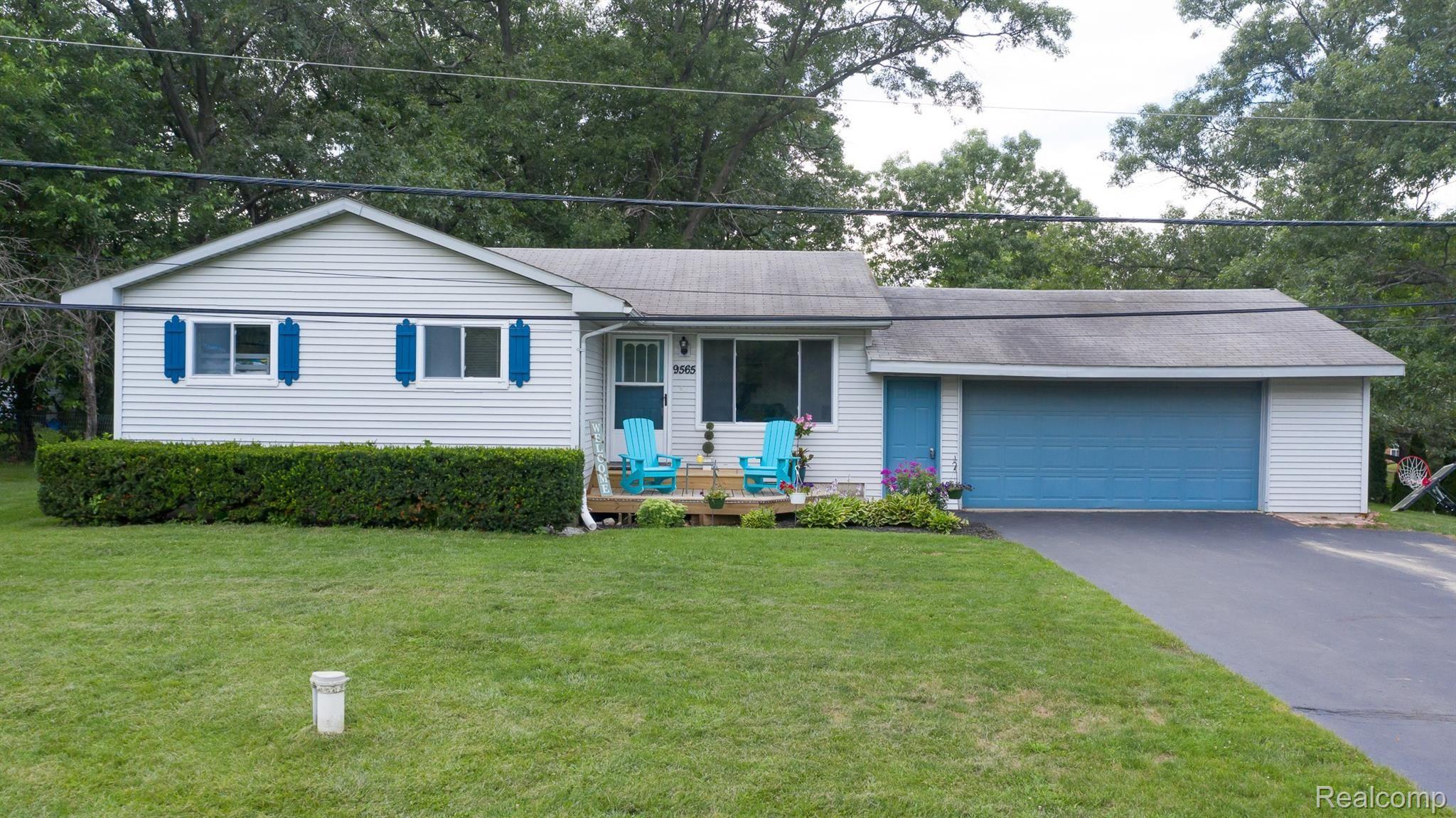 9565 Colgate Clarkston, MI 48348 - Photo 1 of 39 DJI_0847-Edit.jpg