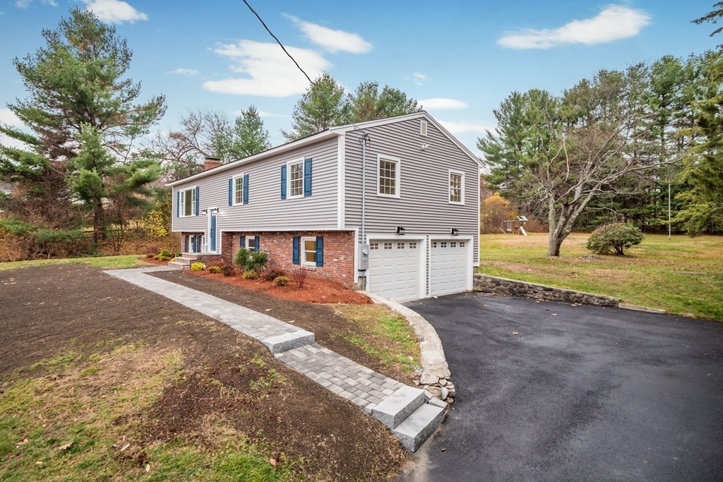 41 Mark Road North Andover, MA 01845 - Photo 1 of 34 Gallery Image 1