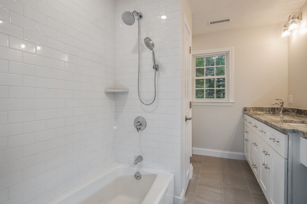 41 Mark Road North Andover, MA 01845 - Photo 16 of 34 Gallery Image 16