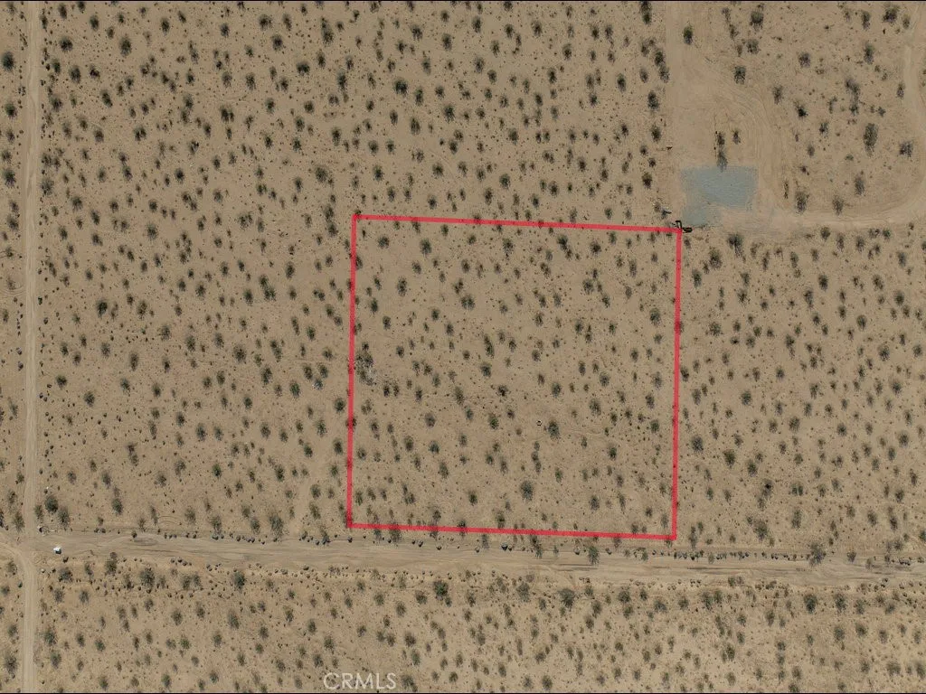 4773 California Joshua Tree, CA 92252 - Photo 6 of 14 a bathroom with a shower curtain