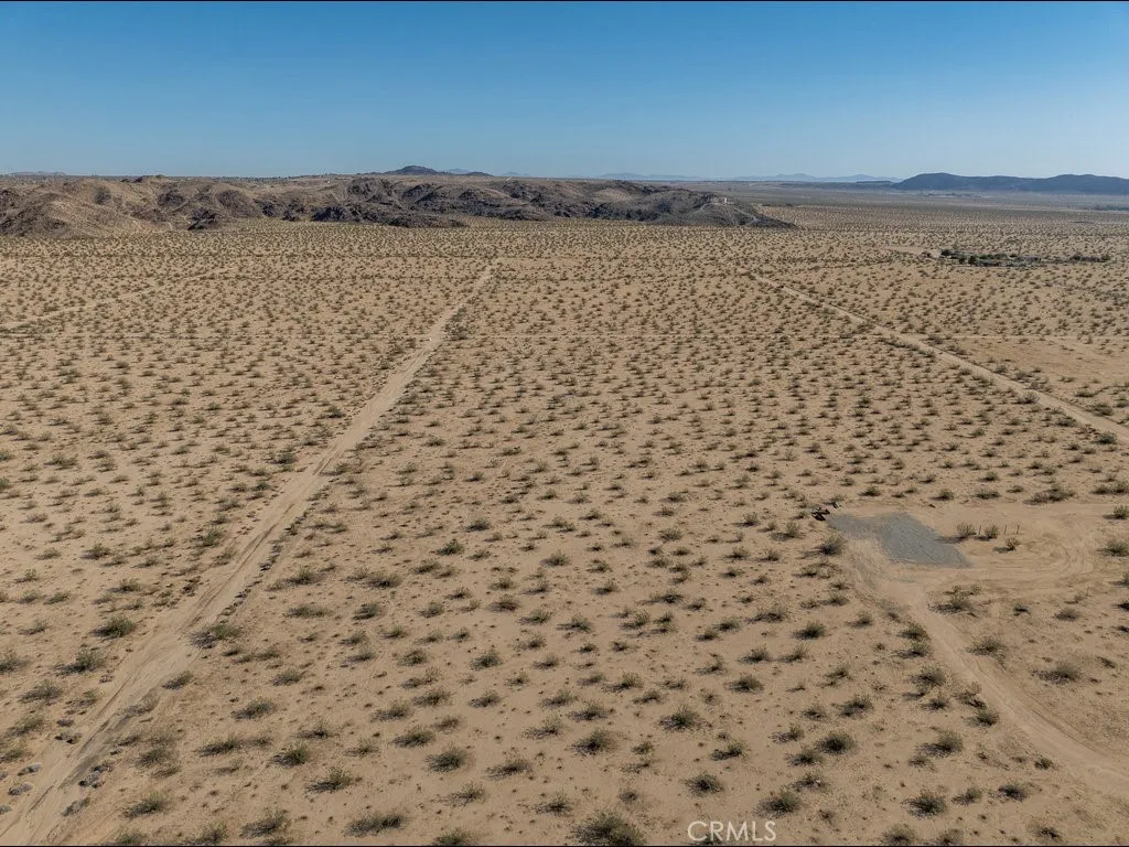 4773 California Joshua Tree, CA 92252 - Photo 7 of 14
