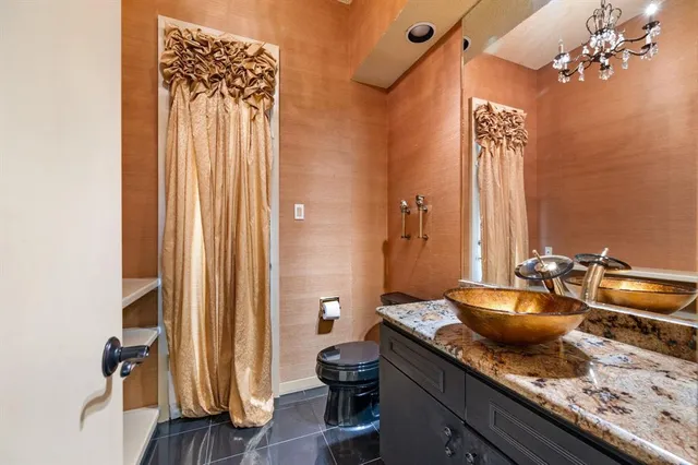 $675,000 | 3118 West Shadow Drive, Arlington, TX 76006