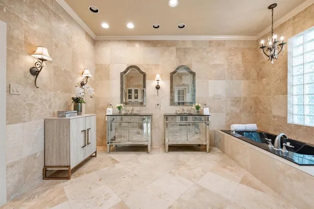 $675,000 | 3118 West Shadow Drive, Arlington, TX 76006