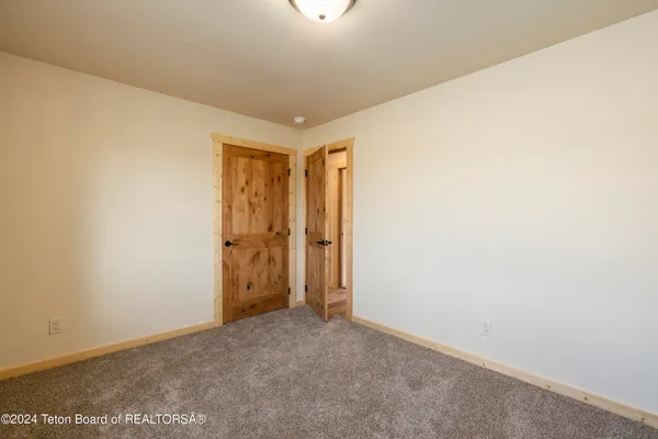 $550,000 | 1424 East Fairview Drive, Dubois, WY 82513
