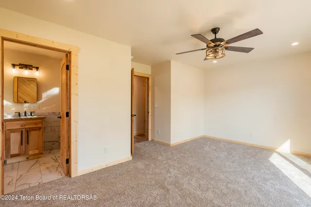 $550,000 | 1424 East Fairview Drive, Dubois, WY 82513