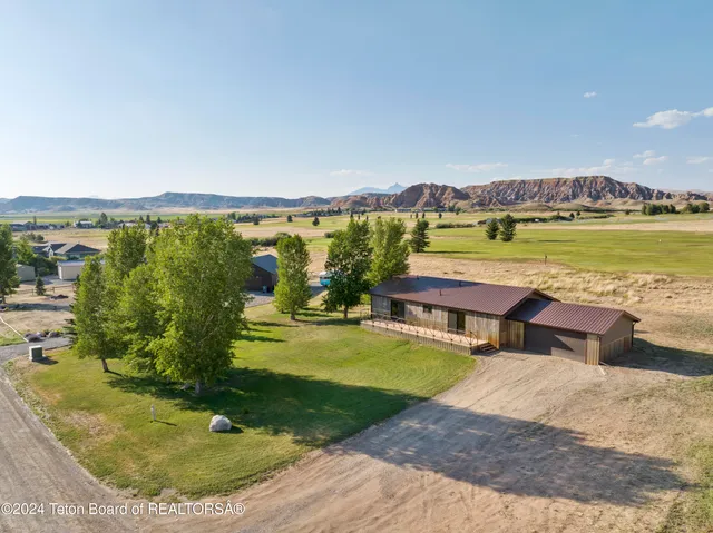 $550,000 | 1424 East Fairview Drive, Dubois, WY 82513