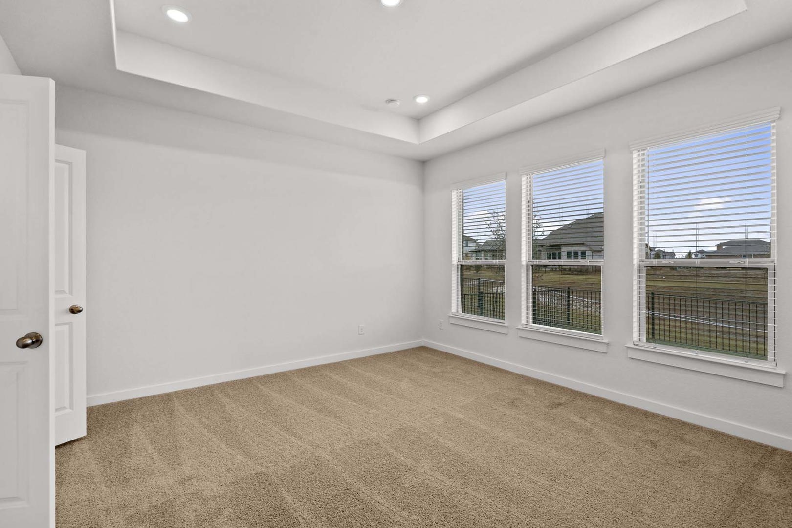 533 Bloomington Loop Hutto, TX 78634 - Photo 11 of 36