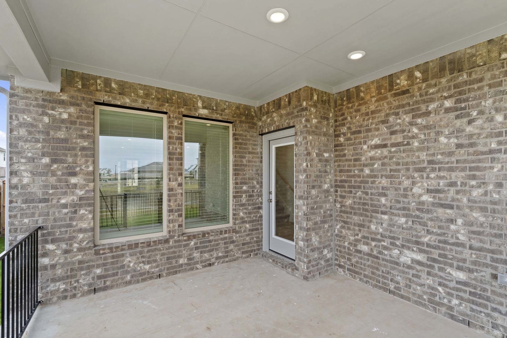 533 Bloomington Loop Hutto, TX 78634 - Photo 30 of 36