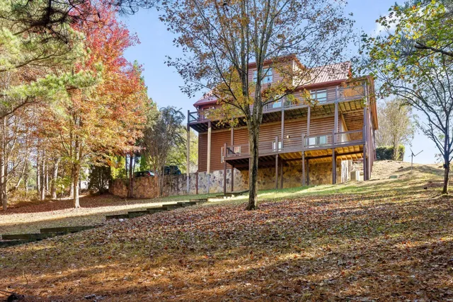 $600,000 | 161155 Cherokee Ridge Drive, Ocoee, TN 37361