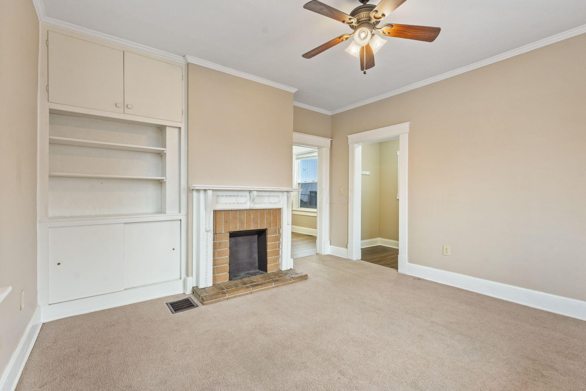 1414 Cedar Hill Road Lancaster, OH 43130 - Photo 5 of 36 Family Room