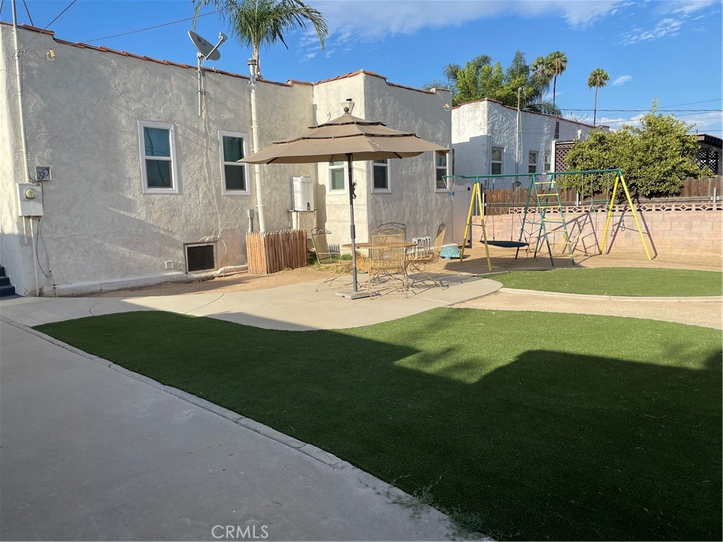 2032 Blenheim Street Riverside, CA 92507 - Photo 19 of 31 Gallery Image 19