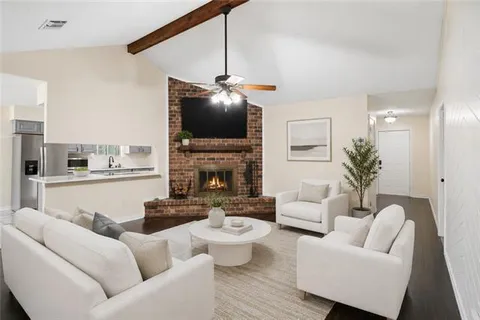 $335,000 | 635 Little Farms Avenue, River Ridge, LA 70123