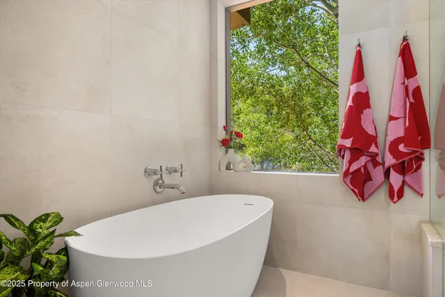 $4,750,000 | 83 Sagebrush Lane, Aspen, CO 81611