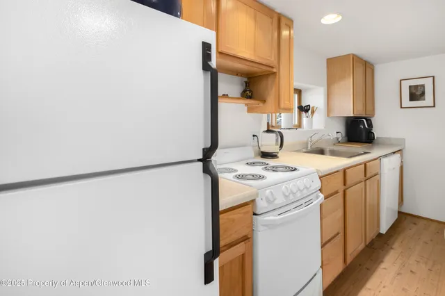 $4,750,000 | 83 Sagebrush Lane, Aspen, CO 81611