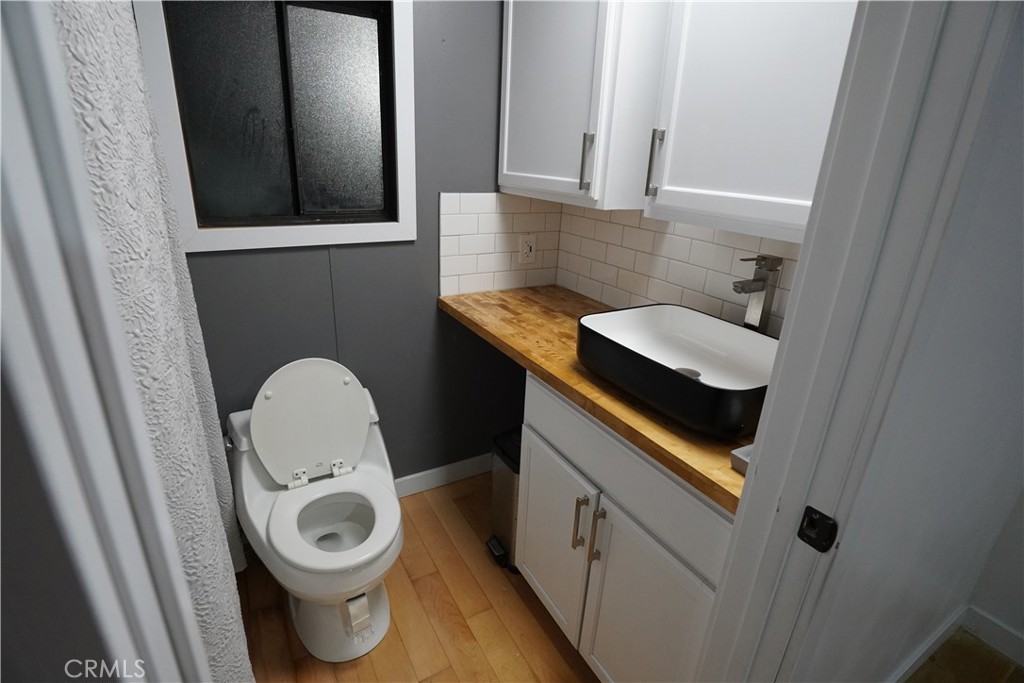 732 East Rte 66, Unit 4 Glendora, CA 91740 - Photo 8 of 11 Full Master Bedroom Bathroom with bathtub and shower