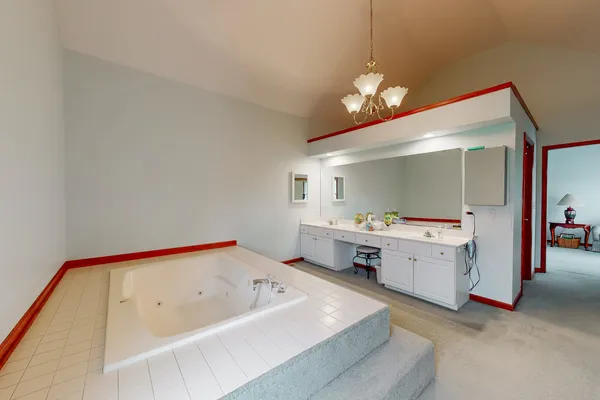 $819,000 | 1803 River Ridge Circle, Naperville, IL 60565