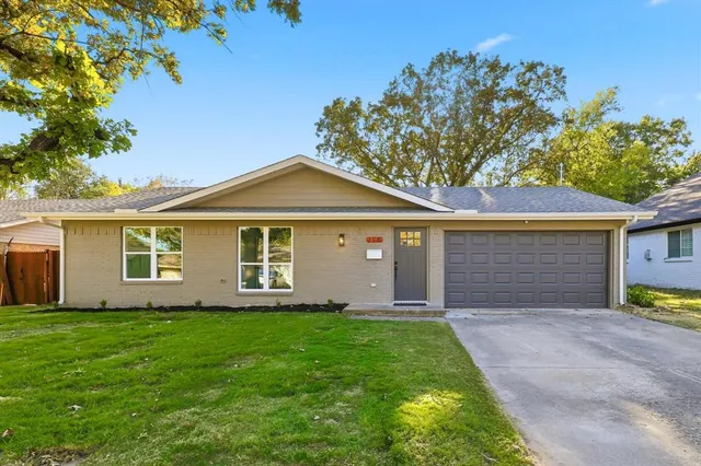 $340,000 | 158 Centennial Drive, Lewisville, TX 75067
