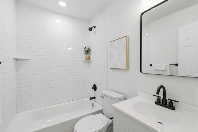 $340,000 | 158 Centennial Drive, Lewisville, TX 75067