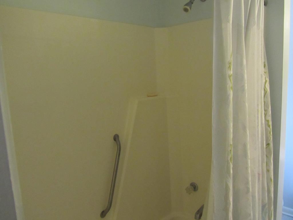 309 Howell Street Eastpoint, FL 32328 - Photo 11 of 37