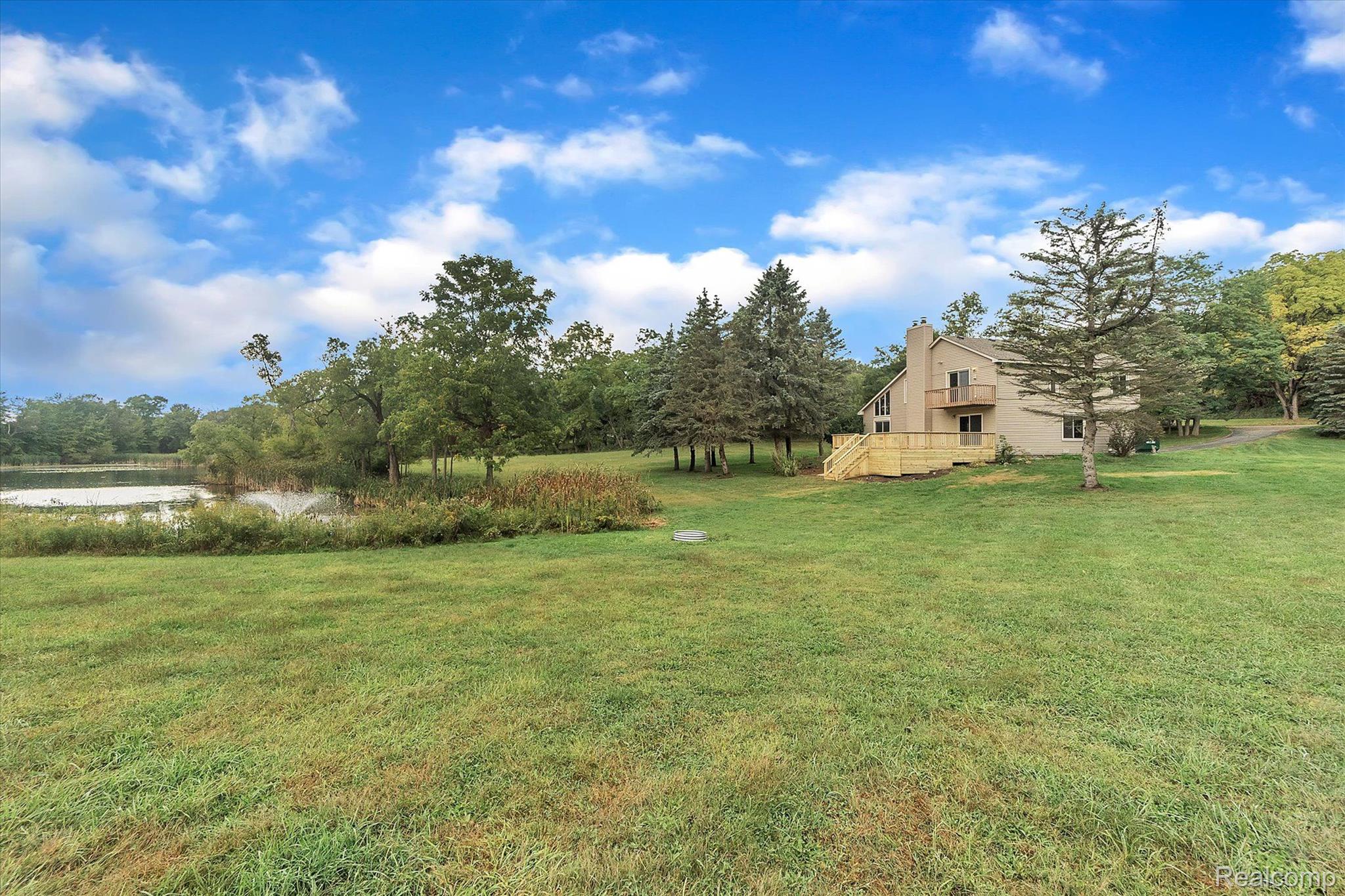 11512 Center Road Fenton, MI 48430 - Photo 42 of 45 Gallery Image 42