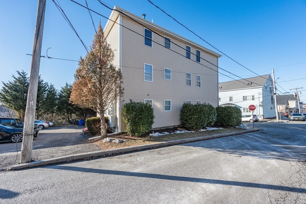 131 Stewart Street, Unit 1A Fall River, MA 02720 - Photo 32 of 33