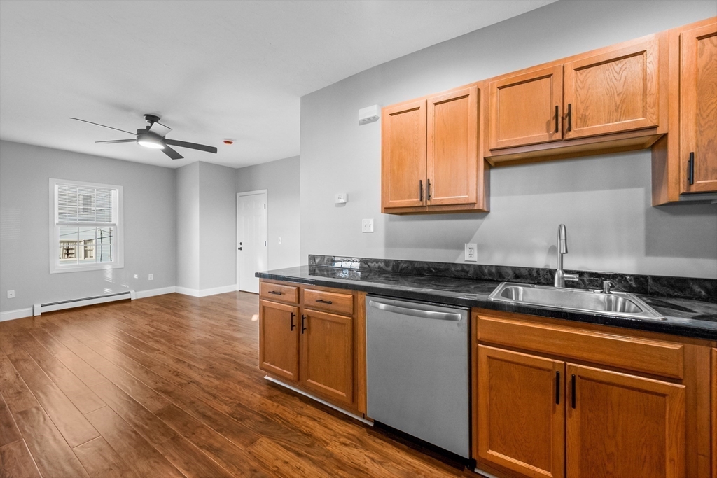 131 Stewart Street, Unit 1A Fall River, MA 02720 - Photo 7 of 33