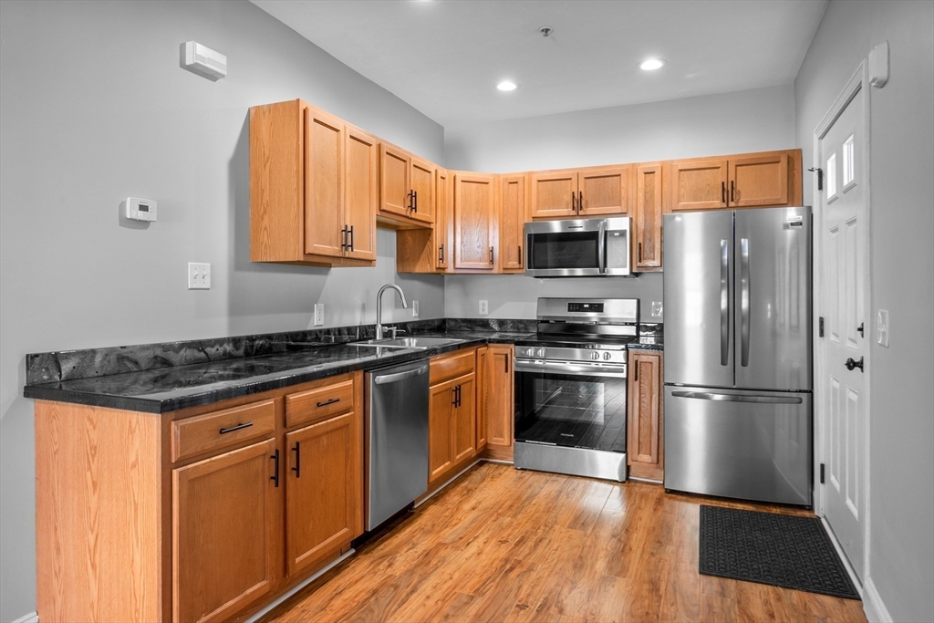 131 Stewart Street, Unit 1A Fall River, MA 02720 - Photo 8 of 33