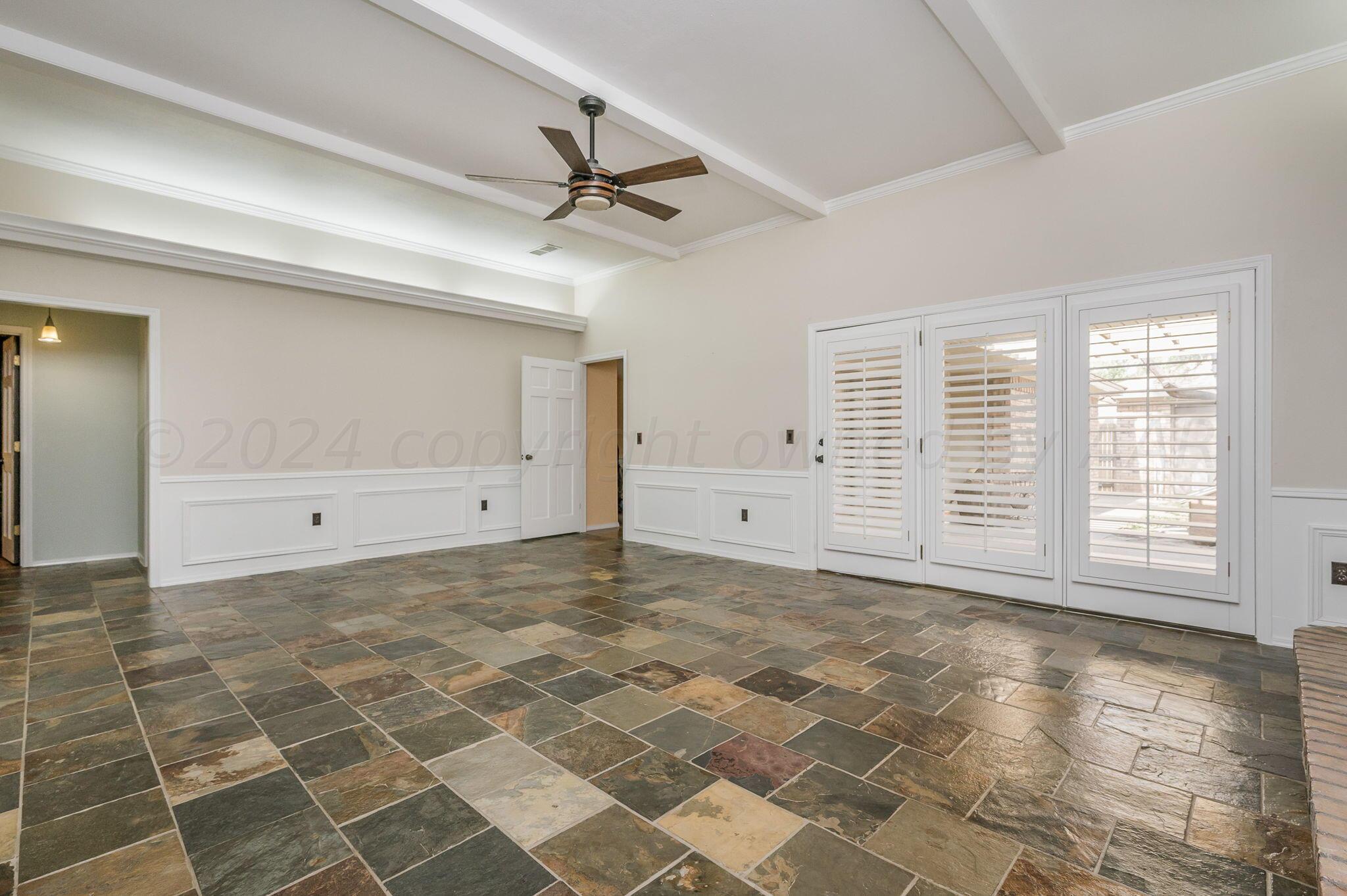 3514 Reeder Drive Amarillo, TX 79119 - Photo 6 of 27 Living Room