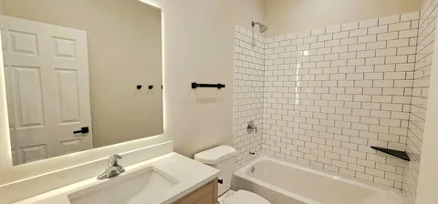 $400,000 | 1002 Joshua Lane, Genoa, IL 60135