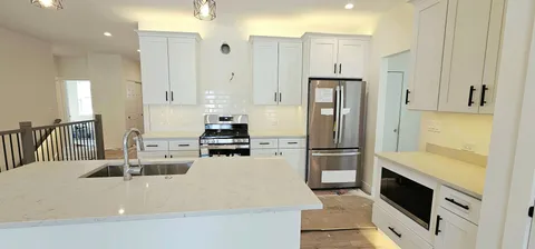 a view of pathway both side of yard