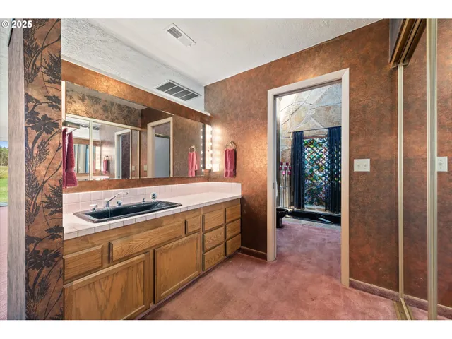 $659,900 | 38470 Elkhorn Estates Road, Baker City, OR 97814