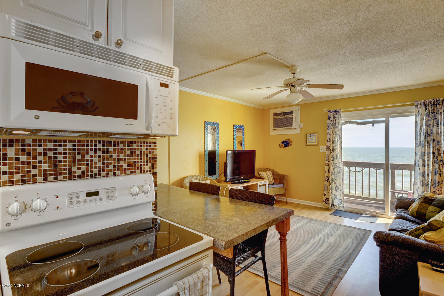 2240 New River Inlet Road, Unit 226 North Topsail Beach, NC 28460 - Photo 16 of 19 New River Inlet Rd 226 North-large-016-0